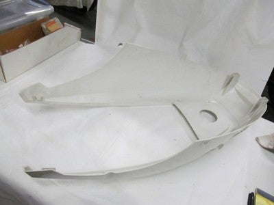 01 00 99 polaris xplorer Trailboss 325 250 fuel tank cover shroud White plastic