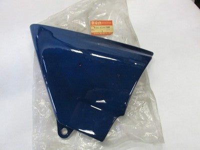 SUZUKI MOTORCYCLE 1979 GS750L BLUE RIGHT HAND FRAME COVER 47111-45200