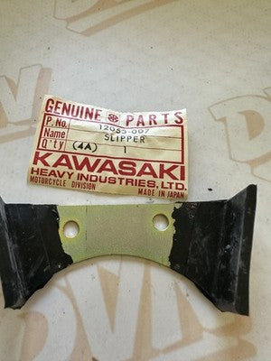 NOS NEW OEM ORIGINAL 12053-007KAWASAKI KZ400 SLIPPER