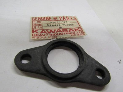 Kawasaki NOS NEW 92075-077 Rubber Damper H1 H2 S2 F6 F7 F9 KE KH KS KE175 KE125