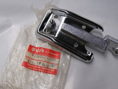 New NOS left front footrest holder Suzuki GV1400 Cavalcade GV-1400 LH footpeg