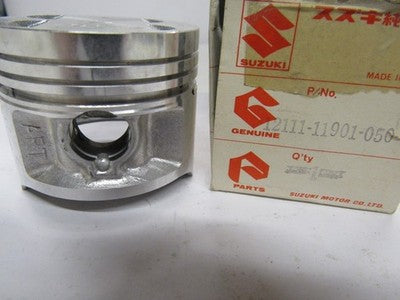 Suzuki GS300L  NOS .50MM OVER SIZE  PISTON  12111-11901-050