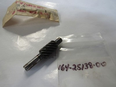 NOS Yamaha 1970-1971 HS1 Meter Gear 164-25138-00