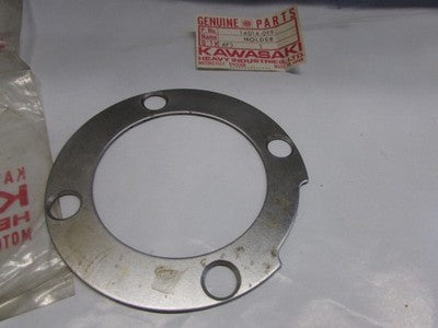 Kawasaki NOS NEW 14014-019 Crank Bearing Holder F5 F8 F9 F11 KE F81M F11M KE250