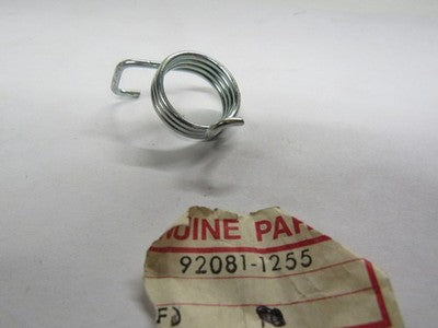 NOS OEM KAWASAKI KT250 KX125 KX250 KX400 KX420 RIGHT FOOTREST SPRING 92081-1255