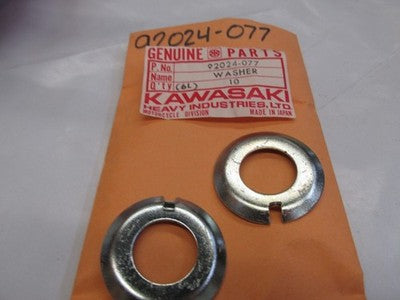 NEW OEM KAWASAKI KE175 KE250 18MM LOCK WASHER 92024-077  SOLD AS 2