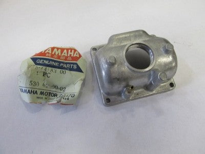 NOS Yamaha Right Float Chamber Body 1972 DS7 1970 1971 1972 R5 278-14183-00