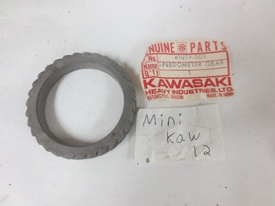 NOS Kawasaki 1966-1977 A1 A7 S1 S2 Speedometer Gear 41059-009