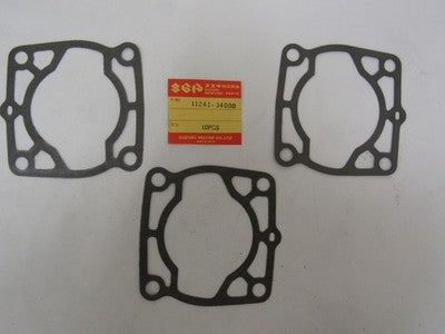 Genuine 1972-73 Suzuki GT550 CYLINDER BASE GASKET Set of 3 P N 11241-34000