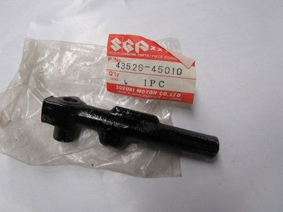 NOS Suzuki 1979-1980 GS550 GS750 GS850 Front Footrest Left Bar 43526-45010