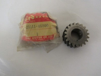 Suzuki RM50 RM60 RM80 OR50 DS80 NOS PRIMARY GEAR   21111-46000  1978-83
