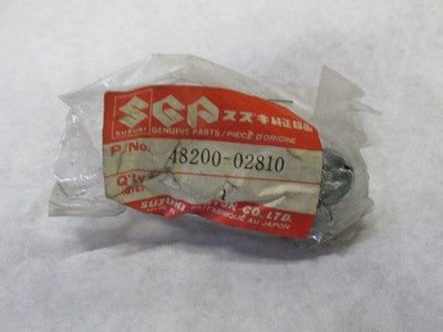NOS SUZUKI GENUINE MOTORCYCLE  ORIGINAL LEG SHIELD HARDWARE  SET 48200-02810