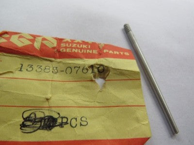 NOS SUZUKI B100P B105P  JET NEEDLE #13383-07610