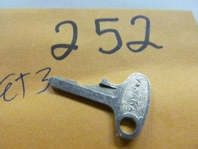 Vintage Yamaha OEM Factory Pre Cut Motorcycle Key # 252
