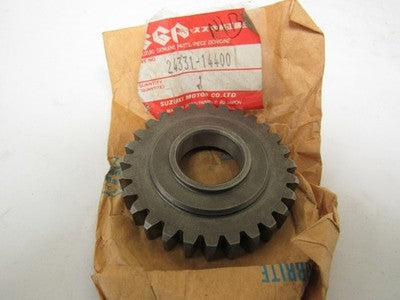 NOS 24331-14400 Genuine Suzuki PE175 28T 3rd Driven Gear