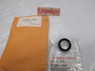 NOS GENUINE OEM Oil Seal 92049-1569