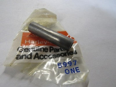 NOS OEM Harley Davidson 5997 Clutch Stud Spacer .080