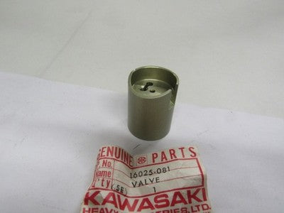 Kawasaki NOS NEW KH400 throttle valve L.H. 16025-081
