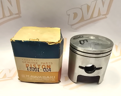 Kawasaki NOS NEW 13001-024 STD Piston F3 Bushwhacker 175