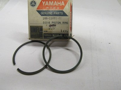 NOS Yamaha YL2 L2 L5T L5A Piston Ring Set STD Genuine     166-11601-01