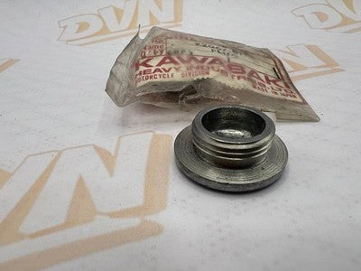 NOS OEM 92067-017 KAWASAKI ENGINE COVER PLUG KD KS KE KX