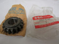SUZUKI GS750ES 1983  GS700 1985  NOS  OEM 2ND DRIVE GEAR 24221-31300