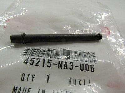 Honda pin hanger 45215-MA3-006