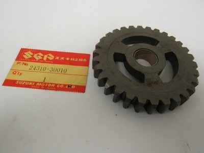 SUZUKI TS250 DS250 FIRST DRIVEN GEAR NOS 1978-1980   24310-30010
