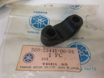 NOS Yamaha 1976-1978 XS500 Handle Upper Holder 360-23441-00-98