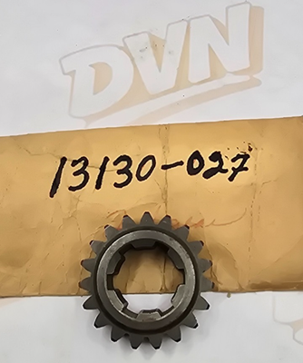 New OEM Kawasaki 13130-027 Drive Shaft Second Gear NOS