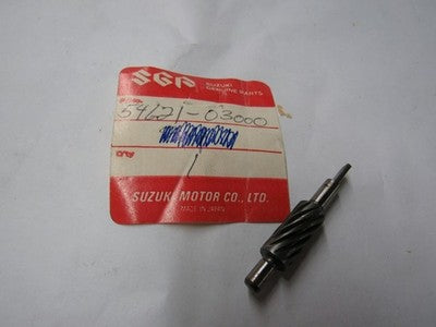 Suzuki 54621-03000,SPEEDOMETER DRIVEN GEAR TS90 TC120 T125 TS50  RV125