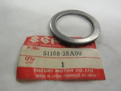 SUZUKI NOS SEAL SPACER D1983 DR650 TEMPTER   51168-28A00
