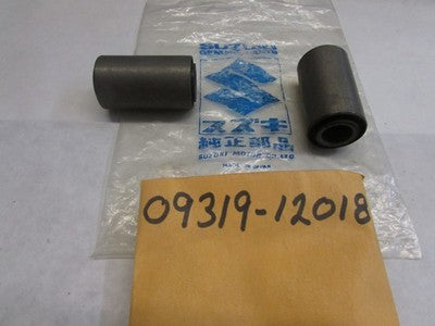 NOS GENUINE Suzuki Bushing 1984-2009 LT185 LT-A50 LT-Z50   09319-12018 SOLD AS 2
