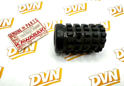 1970-1975 Kawasaki F5 F6 F7 F8 F81M F9 Footrest Rubber NOS 92076-018
