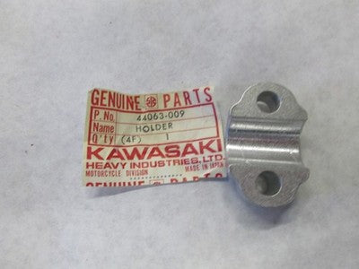 Kawasaki NOS NEW 44063-009 Front Axle Holder KD KE KS KX KD125 KE125 KS125 KX125