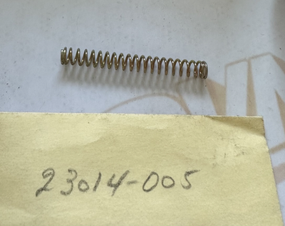 Kawasaki  23014-005 F7 S3 H1 W1 Z1 H2 FOCUS ADJUSTING SPRING NOS
