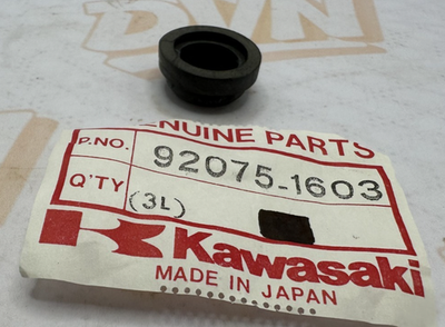 Kawasaki OEM 92075-1603 DamperFrame Grip