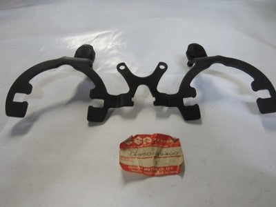 SUZUKI 1982-83 gs1100g gs850g Genuine Suzuki SpeedoTacho Bracket  34950-49400