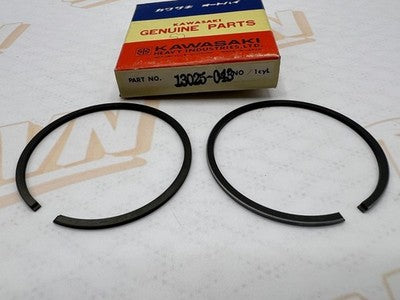Kawasaki NOS NEW 13025-043 Piston Ring Set O S .020 S2 Mach II 350