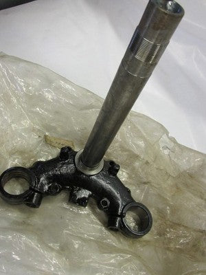 1 NOS Genuine KAWASAKI F5 350 Big Horn Lower Triple Clamp Steering Stem OEM NEW