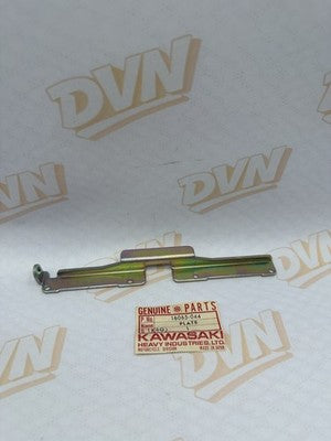 NOS 1974-1978 Kawasaki KZ 400 Carb Front Lower Stay Plate Bracket OEM 16065-044