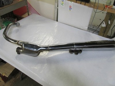 Suzuki gs700e   left  side exhaust
