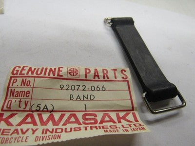 NOS OEM KAWASAKI ZX1100 ZX900 ZX750 ZX600 TOOL BAND 92072-066