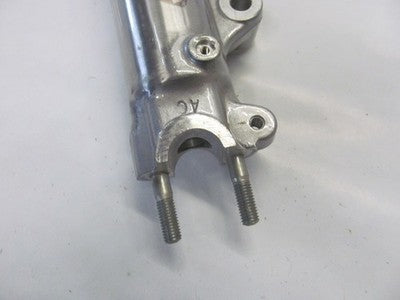 SUZUKI 1982-83 GS850G GS1100G  NOS FRONT SHOCK LOWER LEFT  FORK CASE OUTER  LEG