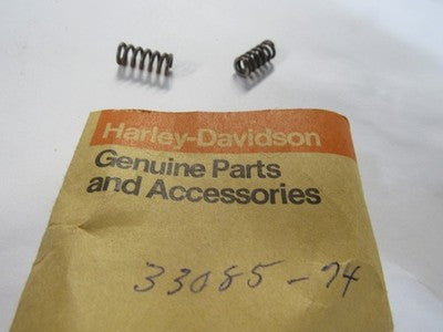 2 AMF Harley Davidson NOS NEW 33085-74 Spring FX FXS XLCH