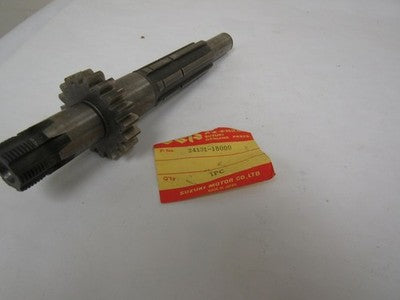 Suzuki T305 T 305 TC305  NOS transmission drive shaft vintage 24131-18000