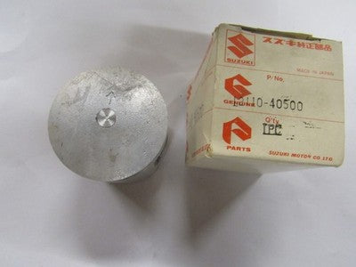 NOS NEW OEM ORIGINAL SUZUKI 1980-81 RS175 RS175 STD  PISTON    12110-40500