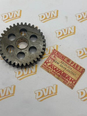 Kawasaki NOS NEW 13129-014 Output Shaft Low Gear 35T A1 A7 A1SS A7SS Avenger