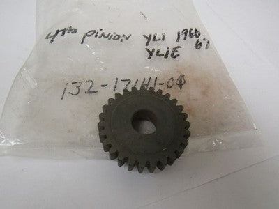 Yamaha Twinjet YL1 YL1E 4th Pinion Gear Transmission 27T NOS P N 132-17141-00