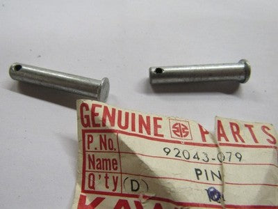 NEW KAWASAKI NOS OEM REAR FOOTREST PIN   92043-079   KLR S1 H1 KZ KE sold as 2